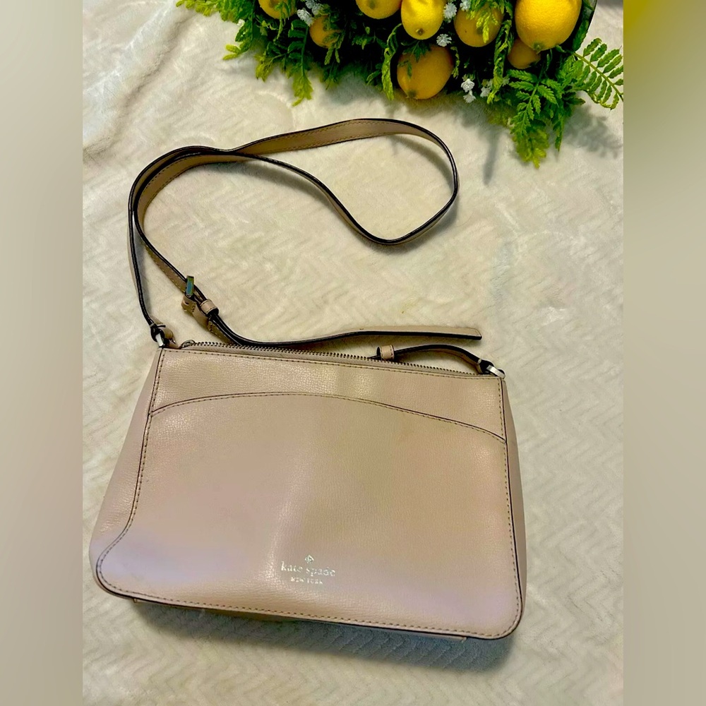 Kate Spade Beige Crossbody Purse Saffiano Leather